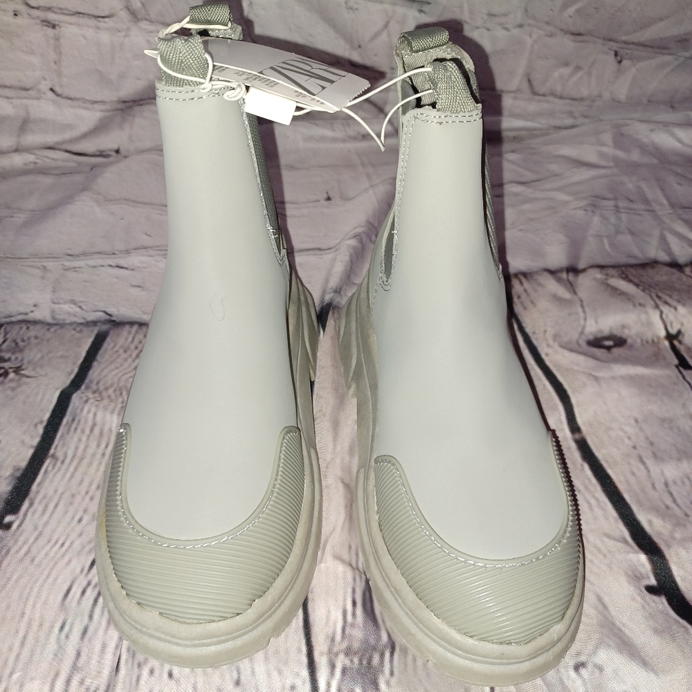 Zara Lug sole boots (waterproof)
